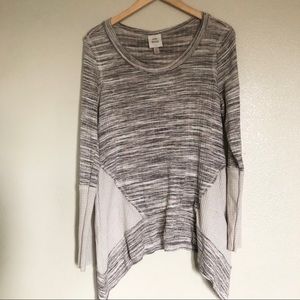Knox Rose Gray Asymmetrical Sweater Size  M